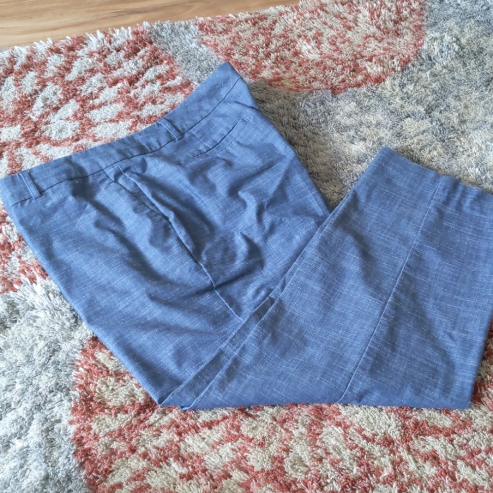 Trousers - Picture 2 of 3